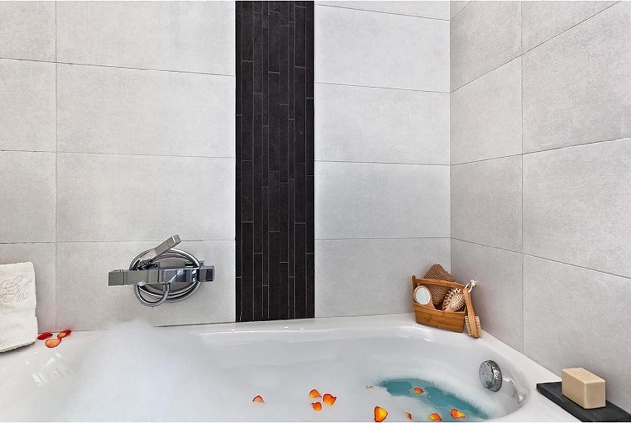Sunlight Properties - Amourviolette - Central Apartment W Rare Terrace Niza Exterior foto